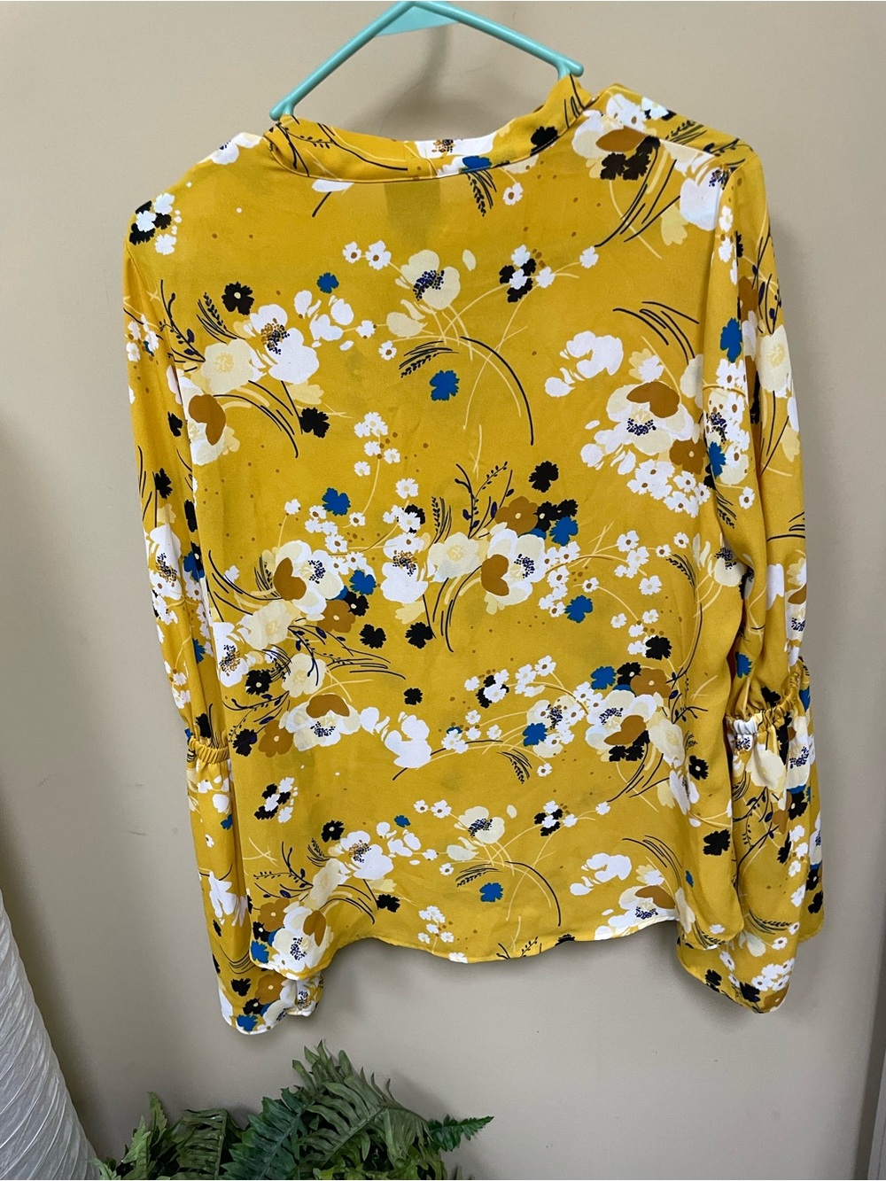 Worthington Yellow Floral Tie-Neck Blouse - Picture 4 of 4